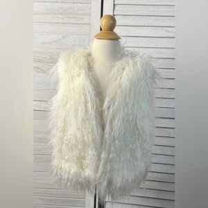 Boutique Ivory Faux Fur Girls Vest 2at Soft Girls Vest Sleeveless Holiday Layer